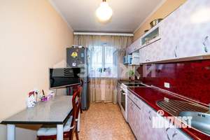 4-к квартира, вторичка, 74м2, 5/5 этаж