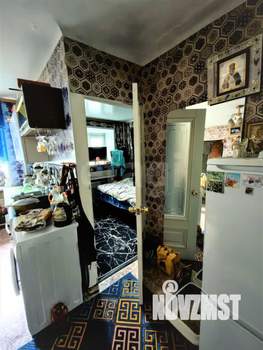 2-к квартира, вторичка, 43м2, 1/4 этаж