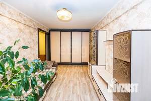 4-к квартира, вторичка, 58м2, 5/5 этаж