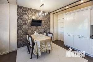 3-к квартира, вторичка, 98м2, 4/18 этаж