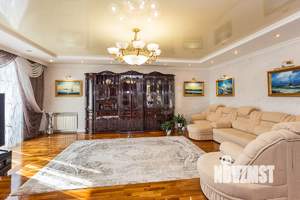4-к квартира, вторичка, 140м2, 4/5 этаж