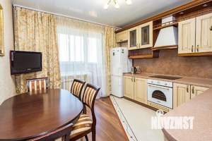 2-к квартира, вторичка, 61м2, 14/14 этаж