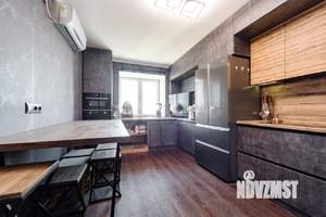 2-к квартира, вторичка, 72м2, 12/16 этаж