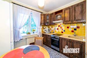 2-к квартира, вторичка, 53м2, 1/5 этаж