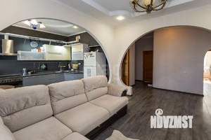 4-к квартира, вторичка, 118м2, 4/5 этаж