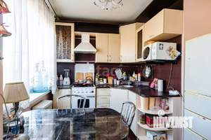 4-к квартира, вторичка, 74м2, 5/5 этаж