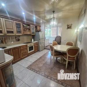 2-к квартира, вторичка, 72м2, 4/10 этаж