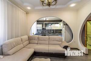 4-к квартира, вторичка, 118м2, 4/5 этаж