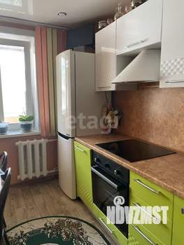 2-к квартира, вторичка, 54м2, 1/4 этаж