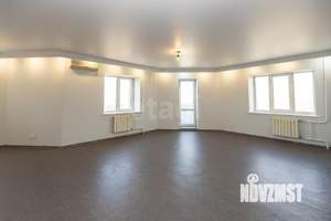 3-к квартира, вторичка, 78м2, 14/14 этаж