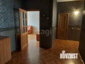2-к квартира, вторичка, 61м2, 5/5 этаж