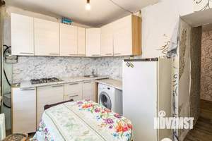 3-к квартира, вторичка, 64м2, 3/5 этаж
