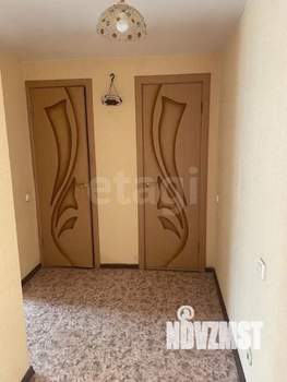 2-к квартира, вторичка, 56м2, 1/10 этаж