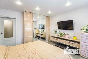 2-к квартира, вторичка, 65м2, 6/14 этаж