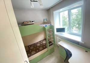 3-к квартира, вторичка, 43м2, 4/4 этаж