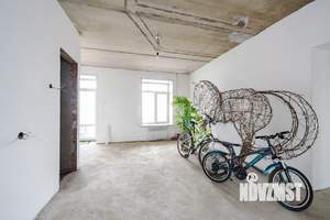3-к квартира, вторичка, 105м2, 1/3 этаж