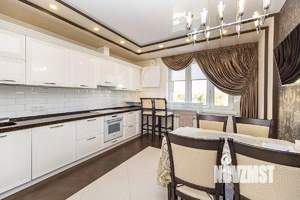 3-к квартира, вторичка, 98м2, 4/18 этаж