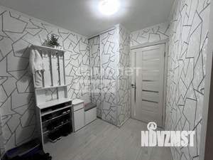 2-к квартира, вторичка, 42м2, 1/5 этаж