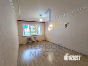 3-к квартира, вторичка, 57м2, 1/2 этаж