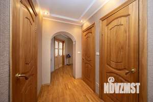 3-к квартира, вторичка, 106м2, 5/6 этаж