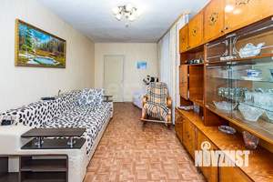 3-к квартира, вторичка, 67м2, 1/1 этаж