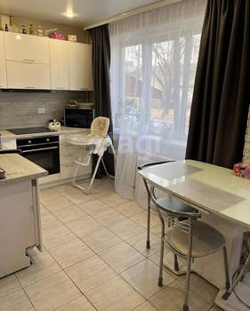 2-к квартира, вторичка, 52м2, 1/5 этаж