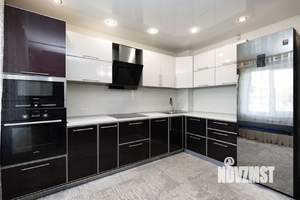 4-к квартира, вторичка, 85м2, 1/5 этаж