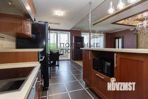 4-к квартира, вторичка, 147м2, 6/9 этаж