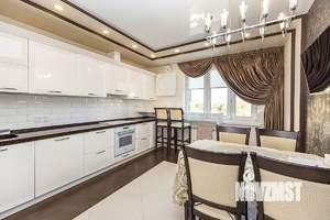 3-к квартира, вторичка, 98м2, 4/18 этаж
