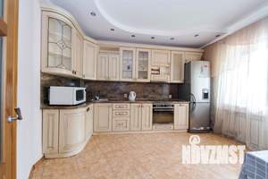 2-к квартира, вторичка, 81м2, 3/5 этаж