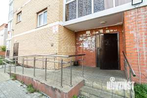 3-к квартира, вторичка, 84м2, 9/10 этаж