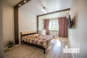 2-к квартира, вторичка, 67м2, 9/15 этаж