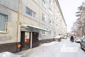 4-к квартира, вторичка, 70м2, 5/5 этаж
