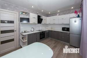 2-к квартира, вторичка, 64м2, 3/16 этаж