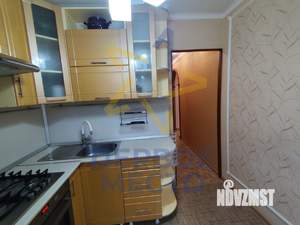 3-к квартира, вторичка, 57м2, 1/2 этаж