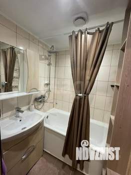 2-к квартира, вторичка, 53м2, 1/5 этаж