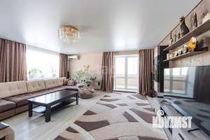 4-к квартира, вторичка, 135м2, 2/5 этаж